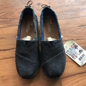 Toms grey slip on shoes